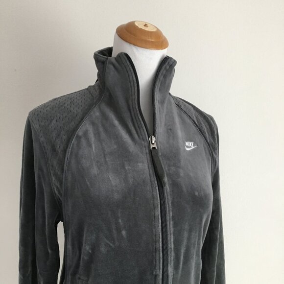 NIKE Long Sleeve Gray Velvet/Velour Perforation Detail Collared Track Jacket - Picture 6 of 13